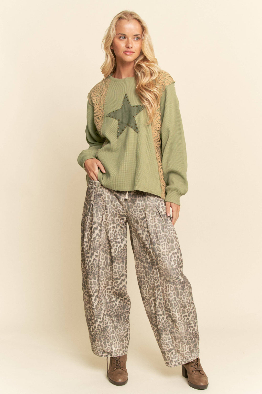 WASHED LEOPARD DENIM ELASTIC JEAN PANTS
