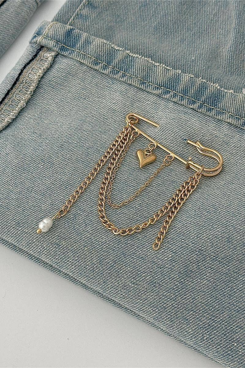 Chic Heart Chain Brooch