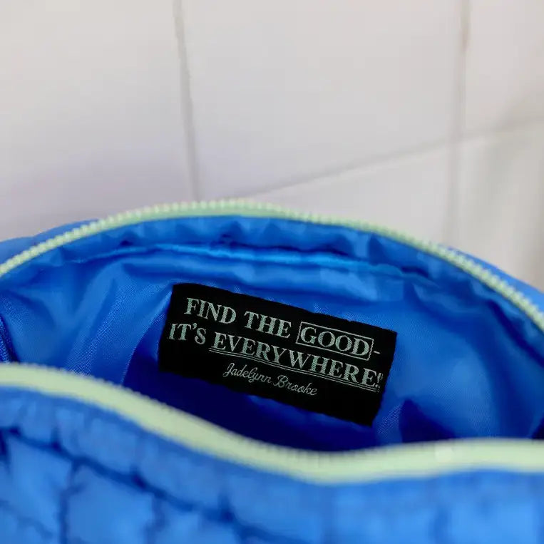On Cloud 9 Puffer Cosmetic Pouch